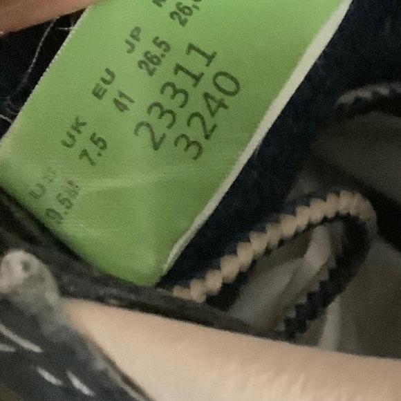 Timberland Lace Up Ankle Boots Navy Suede Beige Collar Gum Sole Women 9.5 - Picture 6 of 11